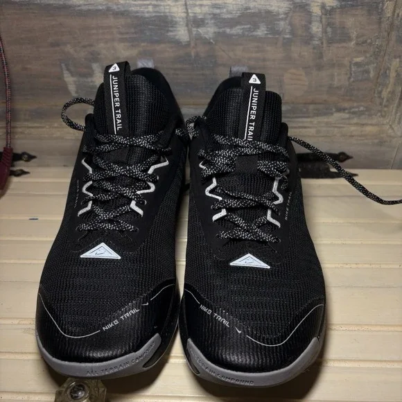 Nike Juniper Trail 3 Lightweight Women's Size 9 Black Gray Running Shoes EUC - Picture 1 of 9